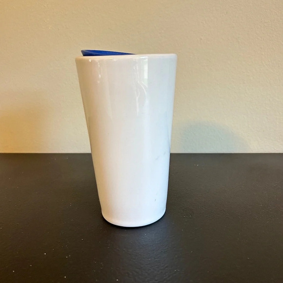 Walt‎ Disney World 2020 Collector Travel Mug Ceramic Castle Tumbler Cup - Picture 3 of 7